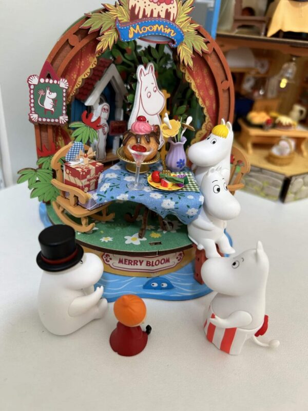 Meine kleine Muminwelt (unbezahlte Werbung) | SCHREIBBLOGG 2026 Snork Maidens Picknick - Mumin - Rolife - ein Teil der Moomin Serie